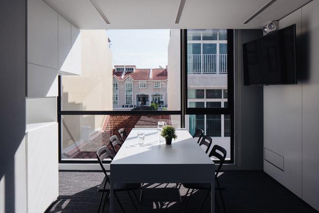 nha "ruong bac thang" xay 7 nam moi xong gay xon xao trong gioi kien truc - 3