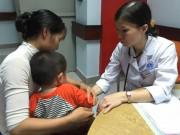 Tin tức - Bé gái 17 tháng mắc bệnh hiếm, tổn thương não vì mẹ chủ quan với việc nôn trớ khi ăn