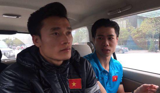 Quang Hải, Công Phượng lộ clip tô son thành thục như hotgirl khiến fan càng phát cuồng! - 10