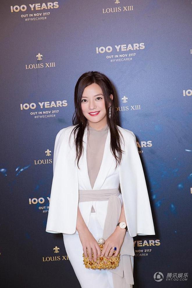 Triệu Vy là sao nữ giàu nhất Trung Quốc, còn amp;#34;em gáiamp;#34; cùng cha khác mẹ của cô thì sao? - 2