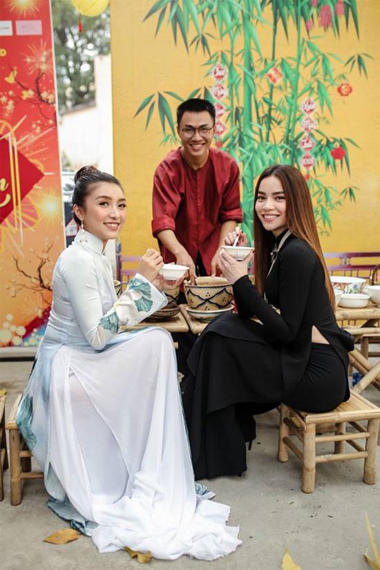 Sao Việt 24h: “Chết cười” xem Đông Nhi mặc áo dài đi tập tạ - 4