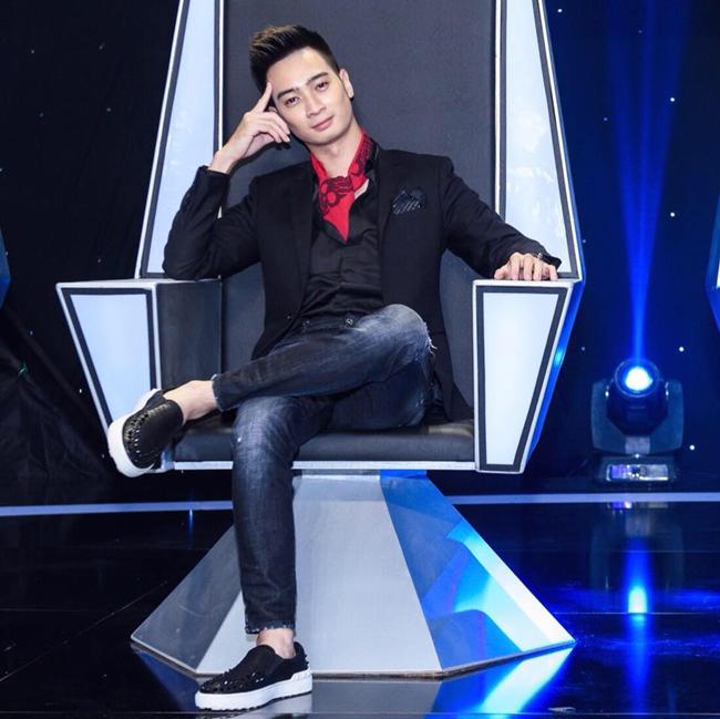 Mai Phương Thuý, Uyên Linh tham gia viết sách 1987+: 30 chưa phải là Tết - 4