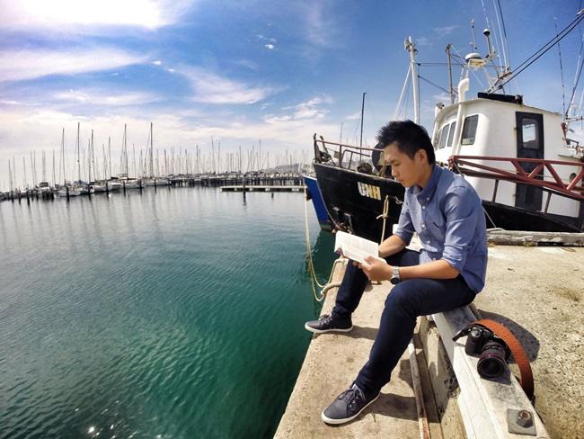 Mai Phương Thuý, Uyên Linh tham gia viết sách 1987+: 30 chưa phải là Tết - 8