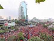 Tin tức - U23 VN giao lưu với người hâm mộ ở sân Thống Nhất: Thủ môn Bùi Tiến Dũng vắng mặt?