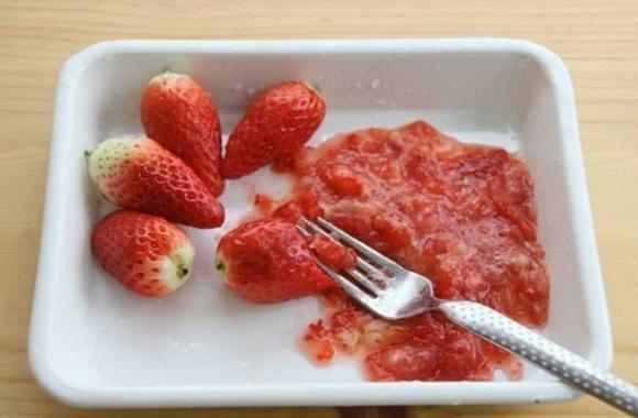 Làm trắng da mặt trong vài nốt nhạc, chỉ cần kiên trì với những nguyên liệu sau - 7