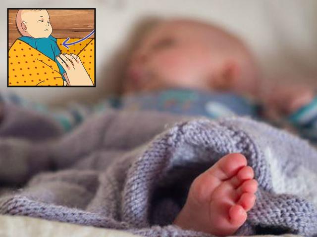 Từ vụ bé 18 tháng đột tử, mẹ cần học ngay cách quấn khăn giữ ấm cho trẻ khi ngủ