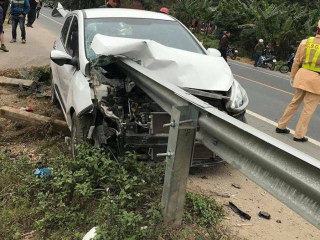 Vụ tai nạn hi hữu khiến cư dân mạng bàn tán xôn xao