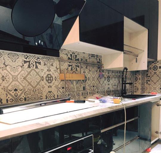 bat ngo voi biet thu "khung" 5 tang sap hoan thien ma thanh binh tang ngoc lan va con trai - 4