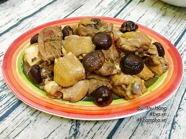 Gà om nấm, canh su hào hầm xương nóng hổi cơm chiều - 3