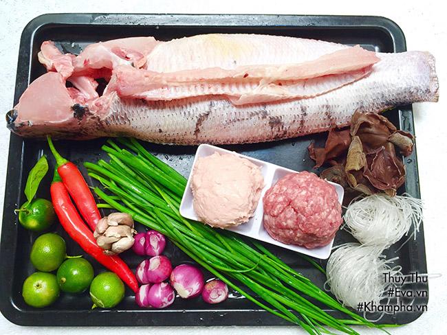 Cá lóc nhồi thịt hấp thơm phức, dễ ăn lại còn chống ngán cho mâm cỗ Tết - 1