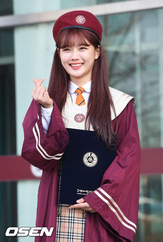 Ngôi sao 24/7: Bên đàn em 25 tuổi, chẳng ai nghĩ Lâm Chí Dĩnh đã bước qua amp;#34;đầu 4amp;#34; - 10