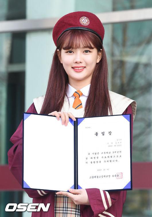 Ngôi sao 24/7: Bên đàn em 25 tuổi, chẳng ai nghĩ Lâm Chí Dĩnh đã bước qua amp;#34;đầu 4amp;#34; - 11