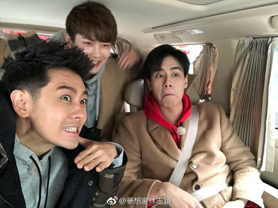 Ngôi sao 24/7: Bên đàn em 25 tuổi, chẳng ai nghĩ Lâm Chí Dĩnh đã bước qua amp;#34;đầu 4amp;#34; - 1