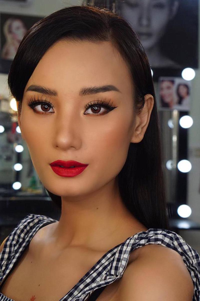 Tuần qua: Tóc Tiên đẹp tựa thiên thần, Đức Phúc trang điểm như amp;#34;dọaamp;#34; fan! - 3