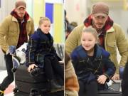 Làng sao - Đáng yêu như nhóc Harper Beckham mất 2 răng cửa vẫn cười tươi rói