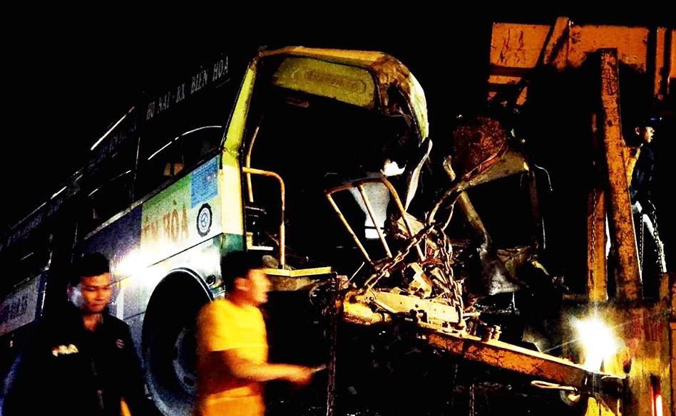 Tai nạn liên hoàn trên Quốc lộ 20 khiến 7 người thương vong - 1