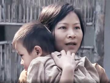 Thương nhớ ở ai: Chiến đấu trở về, chồng chết đứng khi thấy vợ bế con riêng ra đón