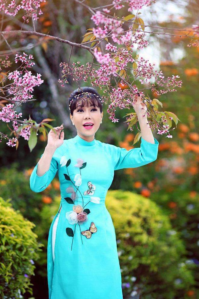 Bớt ồn ào hẳn so với trước đây nhưng Việt Hương có một năm thầm lặng, đầy ý nghĩa - 5