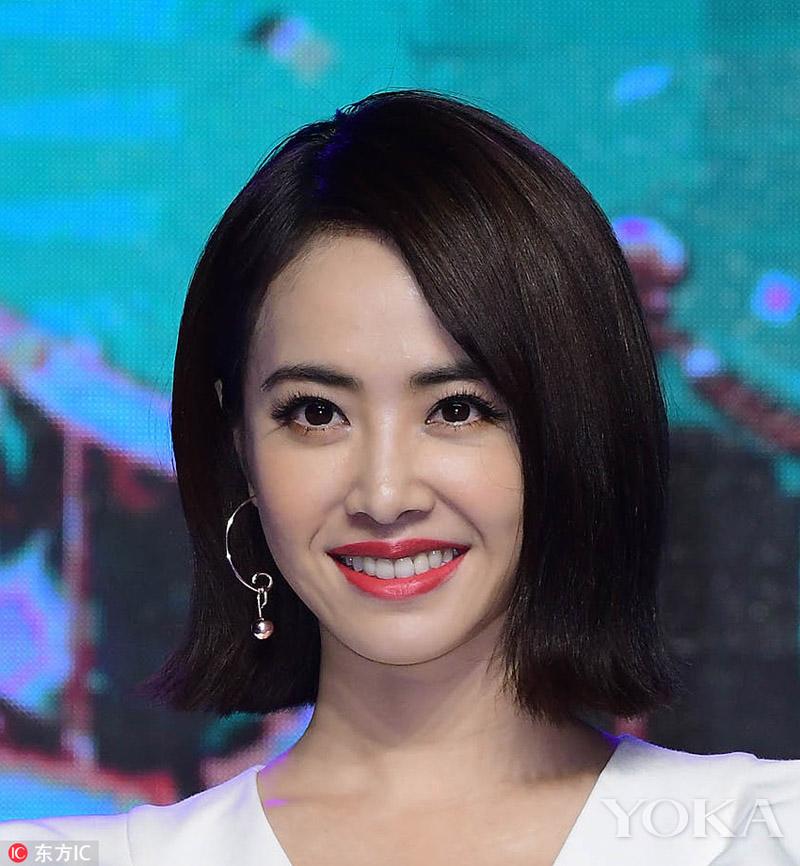 Thanh Mai trẻ ngỡ ngàng tuổi U50, Hamp;#39;Hen Niê kém phong độ vì trang điểm lỗi - 12