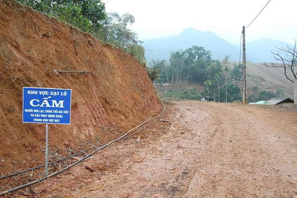Sự sống hồi sinh ở “vùng đất chết” nơi chôn vùi 18 người trong vụ sạt lở đất xóm Khanh - 1