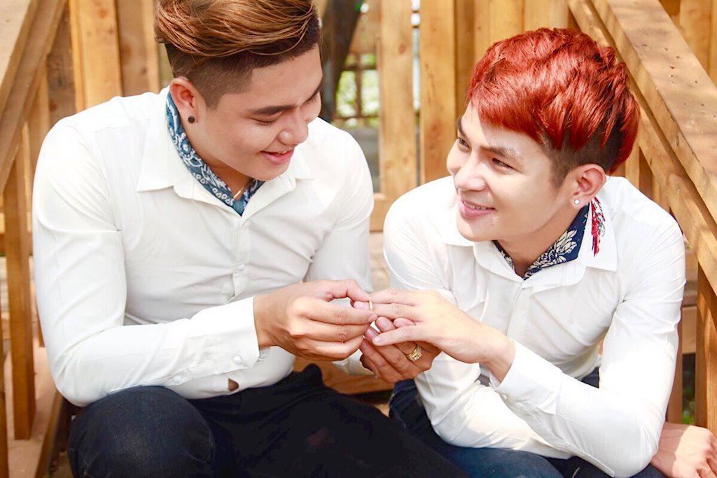 Chuyện tình ngọt ngào sau bộ ảnh Valentine của cặp amp;#34;trai đẹp yêu nhauamp;#34; Sài Thành - 3