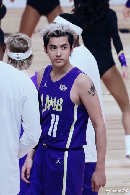 Justin Bieber và Ngô Diệc Phàm chung một khung hình, khó phân biệt ai đẹp trai hơn - 7