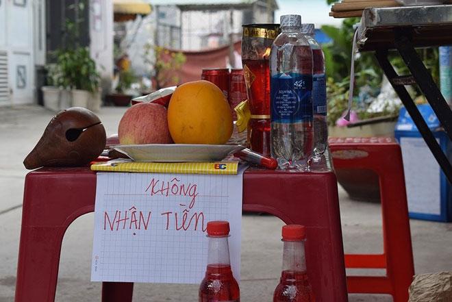 Vụ thảm sát 5 người trong một gia đình ở TP.HCM: Con hẻm buồn mãi không có Tết! - 2