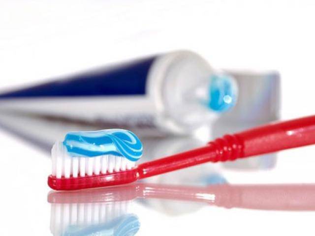 Những công dụng của kem đánh răng chưa ai nói với bạn