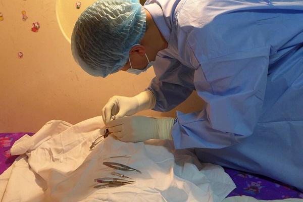 Người mẹ hiến giác mạc con gái và tâm nguyện về trái tim đập trong lồng ngực còn dang dở - 1