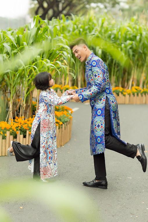 Không chỉ các người đẹp mà ngay cả mỹ nam Vbiz cũng diện áo dài du xuân - 7