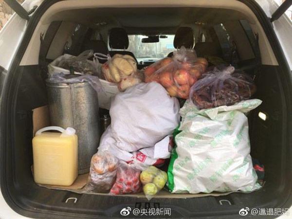 Trở về thành phố sau Tết, dân mạng Việt hớn hở khoe amp;#34;núi thực phẩmamp;#34; được bố mẹ gửi theo - 4