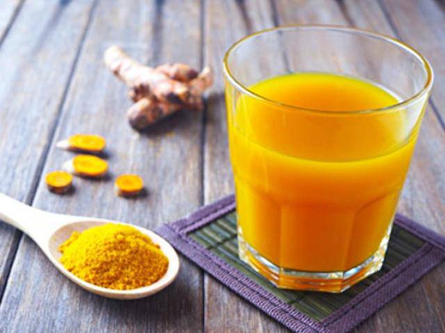 Thêm bột nghệ vào 3 món đồ uống mỗi ngày để cả đời không lo bệnh, sống khỏe tới già