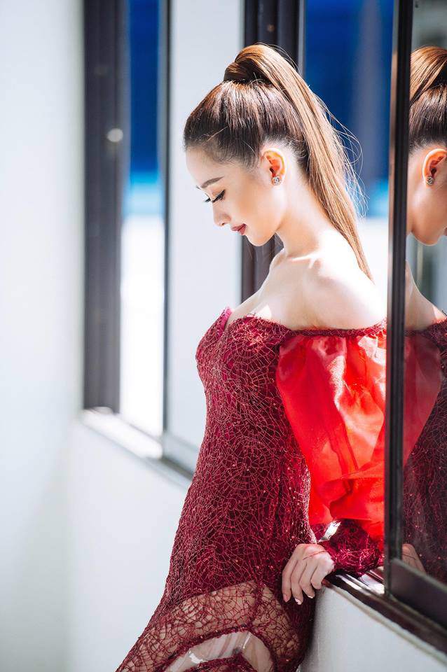Phản ứng của loạt hot girl Việt khi bị cư dân mạng đặt nghi vấn amp;#34;dao kéoamp;#34; - 3