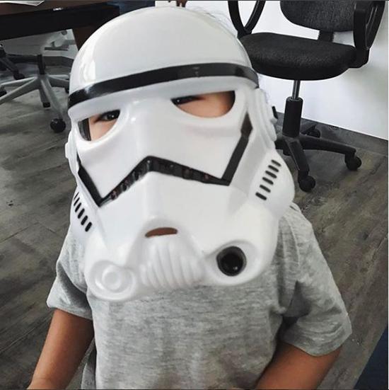 Hình ảnh mới nhất của con trai Tăng Thanh Hà trong chuyến nghỉ dưỡng cùng bố mẹ - 4