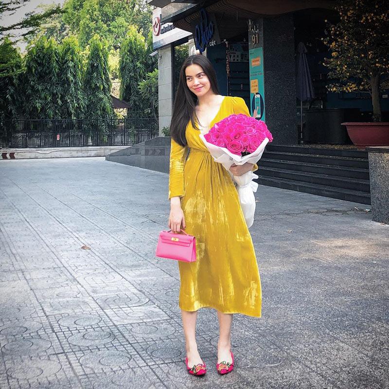 Hồ Ngọc Hà và hai bảo bối thời trang nhỏ nhắn có giá cực khủng - 4