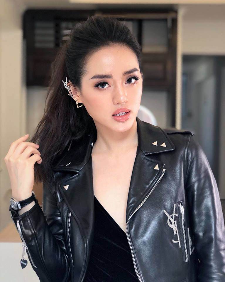 Phản ứng của loạt hot girl Việt khi bị cư dân mạng đặt nghi vấn amp;#34;dao kéoamp;#34; - 4