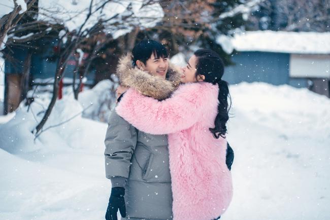 Ông Cao Thắng - Đông Nhi hạnh phúc kỷ niệm 9 năm yêu nhau trên đất Mỹ - 3