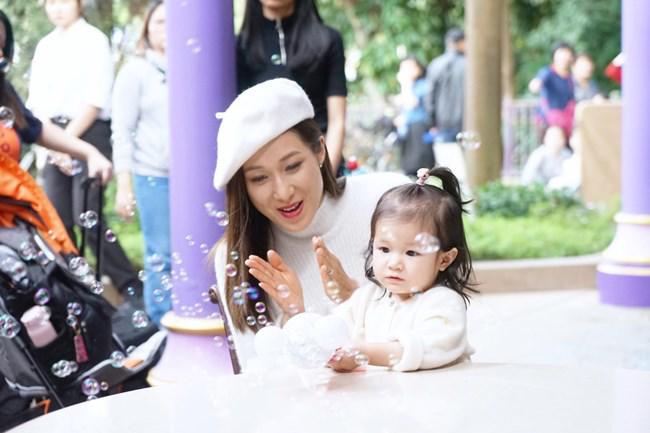 Ngôi sao 24/7: 14 năm làm amp;#34;cô vợ tàng hìnhamp;#34;, Trần Nhược Nghi mới được Lâm Chí Dĩnh ra mắt - 6