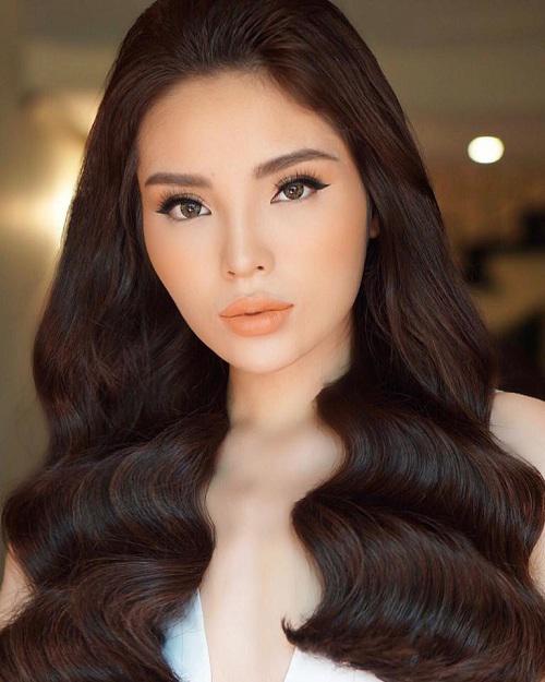 Ghi sổ ngay những mẹo trang điểm giúp đôi môi đầy đặn, quyến rũ - 2