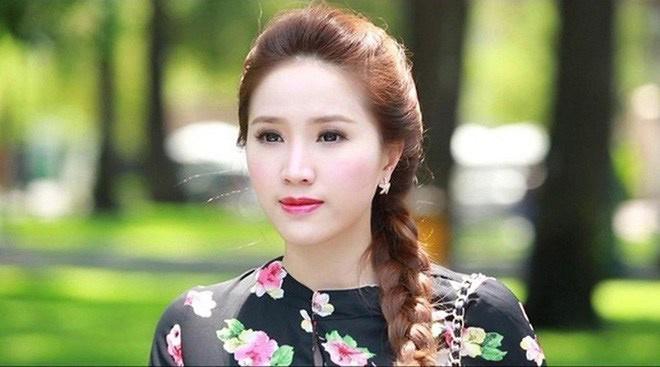Loạt sao Việt đã “lên đời” như thế nào nhờ đôi môi tều căng mọng quyến rũ? - 9