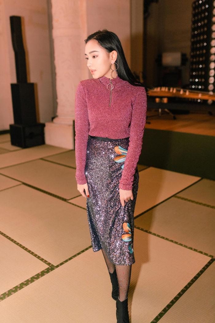 Mẫu ngoại cỡ khuấy đảo sàn diễn của Hamp;M tại Paris Fashion Week 2018 - 7