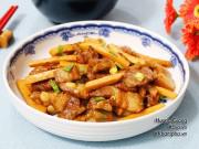 Bếp Eva - Thịt kho dừa thơm ngon, béo giòn quen mà vẫn ngon