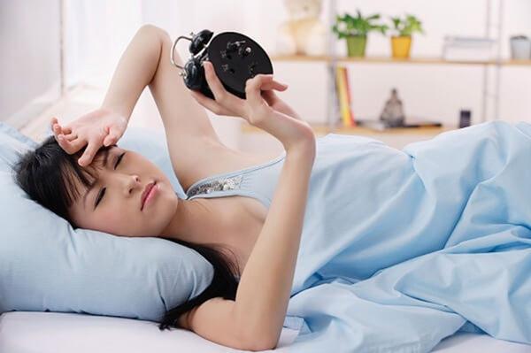 Cách điều trị kinh nguyệt không đều cho chị em đơn giản, hiệu quả - 1