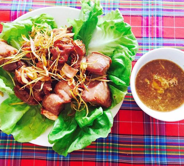 Lên Mộc Châu ngắm hoa ban nở, nếm đặc sản cao nguyên đến amp;#34;quên cả đường vềamp;#34; - 7