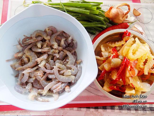 Bao nhiêu cơm cũng hết với tôm rim dưa món đậm đà - 1