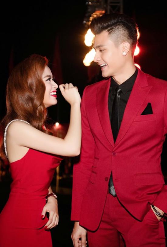 Những người đàn ông từng là amp;#34;một nửaamp;#34; của Hoàng Thuỳ Linh sau biến cố - 6