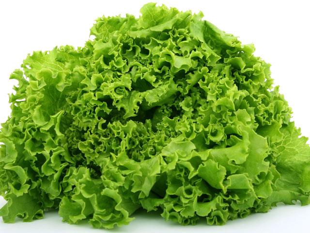 Hóa ra đây là cách vắt rau xà lách không hề bị dập nát mà các nhà hàng vẫn dùng