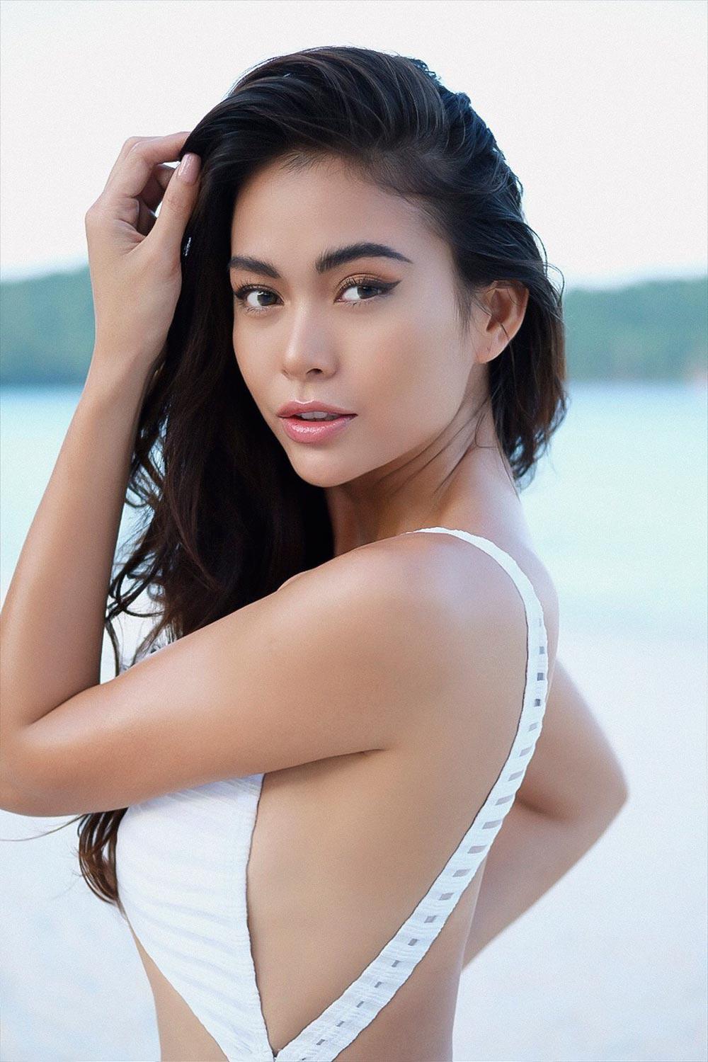 Mùa hè gần đến, học Mâu Thủy chọn bikini khoe đường cong quyến rũ - 7