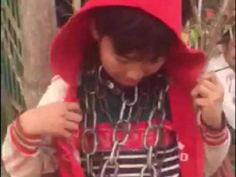 Đã có hình thức xử lý người chú xích cổ cháu ruột ở Thanh Hóa