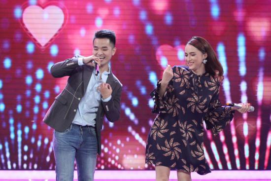 Đâu chỉ xinh đẹp - biết ca hát, Hương Giang Idol còn cực đa-zi-năng, sở hữu amp;#34;hàng táamp;#34; tài lẻ - 10